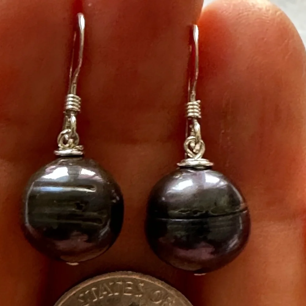 10.2mm Black Cultured Pearl Earrings - 925 Sterling Silver - Picture 5 of 8